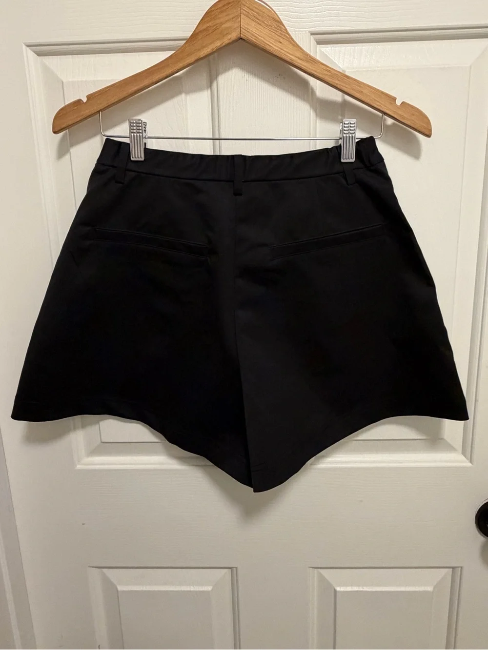 Halara Wide Leg Work Black Shorts Size Medium